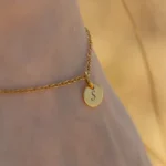 Personalizuota apyrankė su brangių žmonių inicialais - Image 3